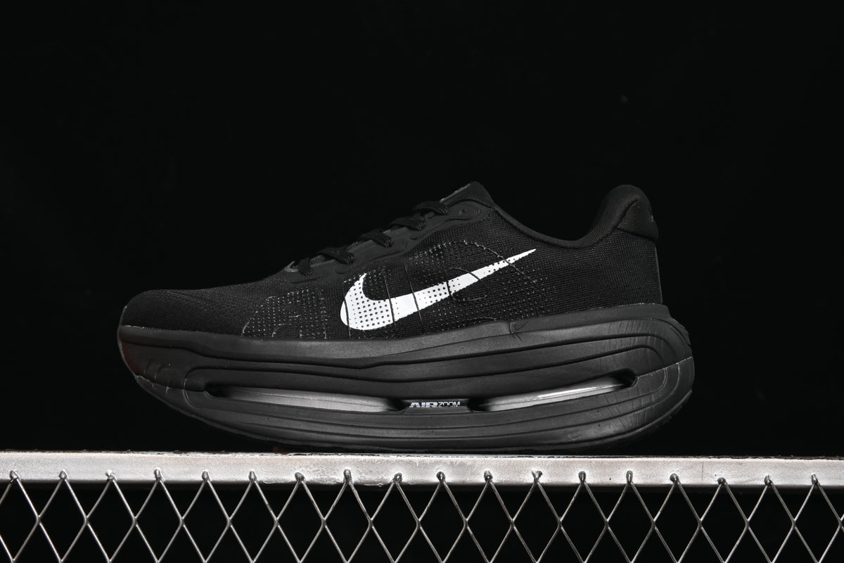 Tênis Nike Air Zoom Vomero Premium