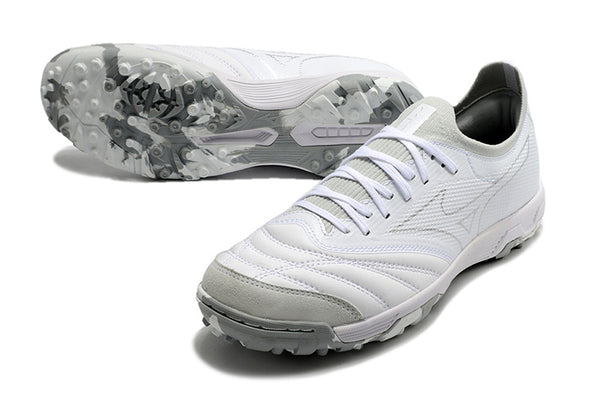 Chuteira Society Mizuno Morelia TF Elite + Brindes