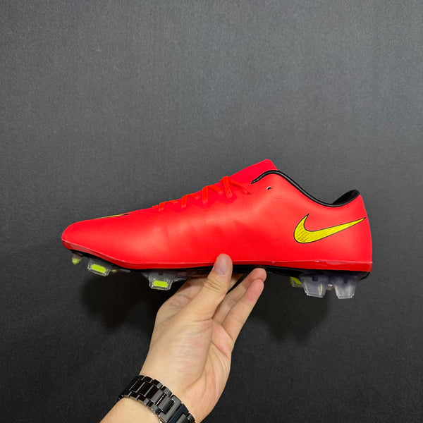 Chuteira Campo Nike Mercurial Vapor 10 Elite + Brindes