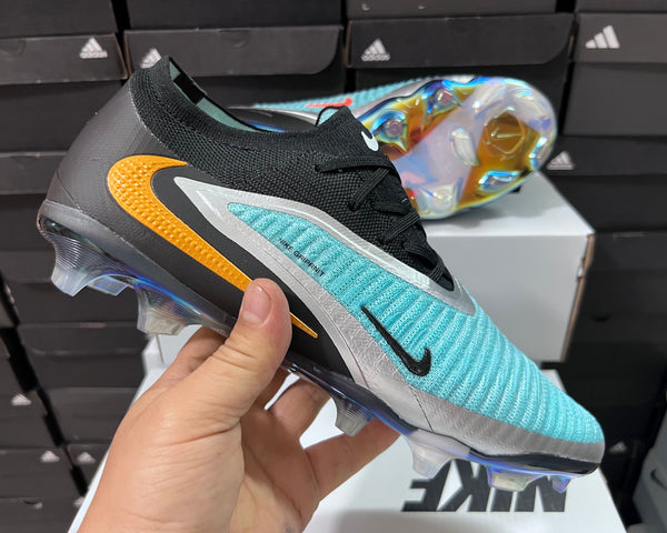 Chuteira Campo Nike Phantom GX 6 FG Elite + Brindes