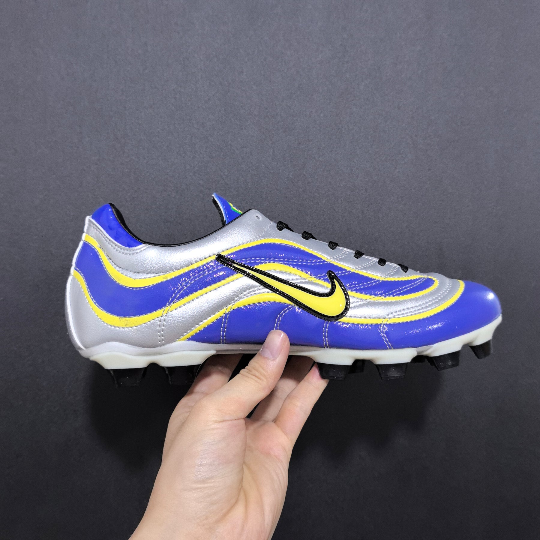 Chuteira Campo Nike Air Zoom Total 90 II FG Elite + Brindes