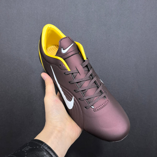 Chuteira Campo Nike Mercurial Vapor 1 (RONALDO) FG Elite + Brindes