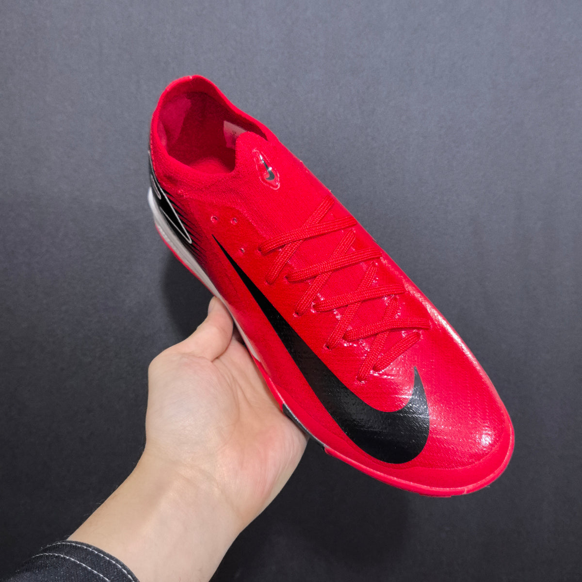 Chuteira Society Nike Air Zoom Mercurial Vapor 16 TF Elite + Brindes Exclusivos