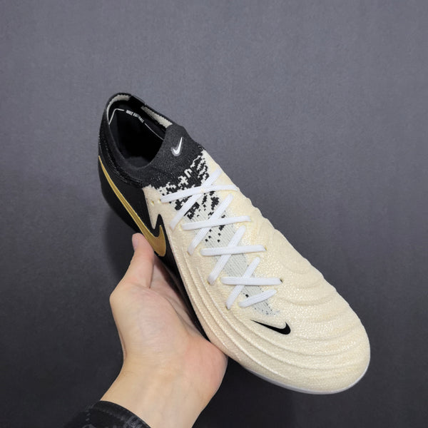 Chuteira Campo Nike Phantom Luna 2 SG Elite + Brindes