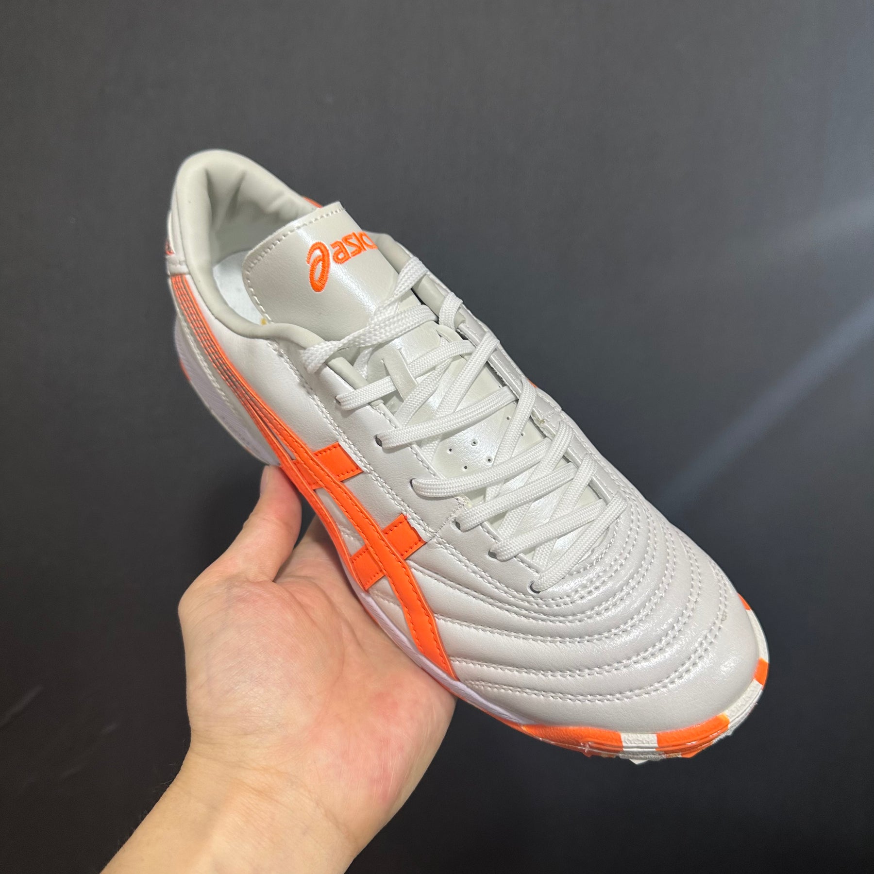 Chuteira Society Asics Japan TF Elite + Brindes