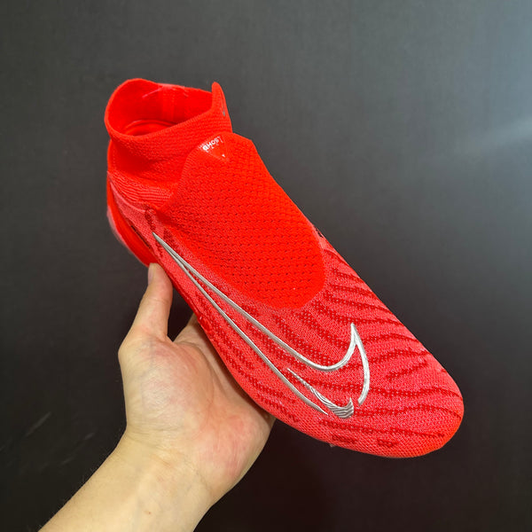 Chuteira Campo Nike Phantom GX DF Elite + Brindes