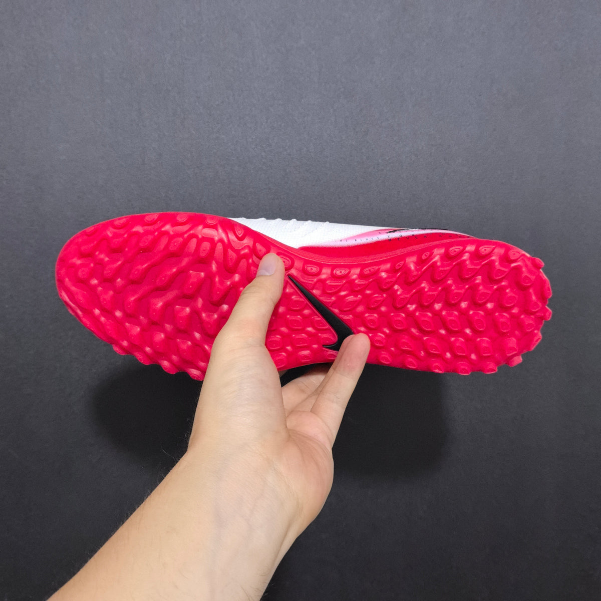 Chuteira Society Nike Phantom Luna TF 2 Elite + Brindes