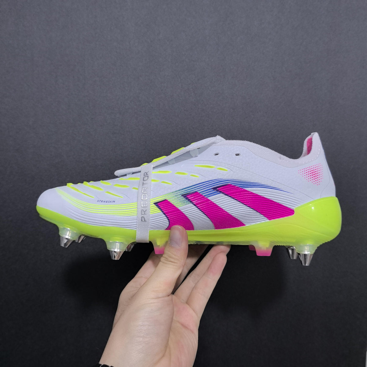 Chuteira Campo Adidas Predator SG Elite + Brindes