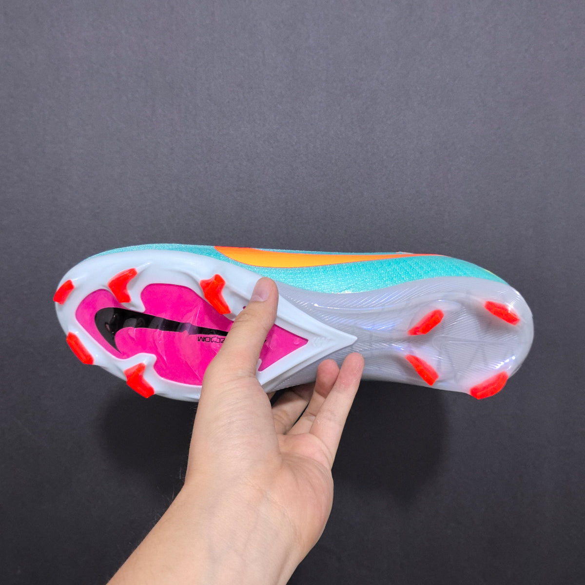 Chuteira Campo Nike Air Zoom Mercurial Vapor 16 Elite + Brindes