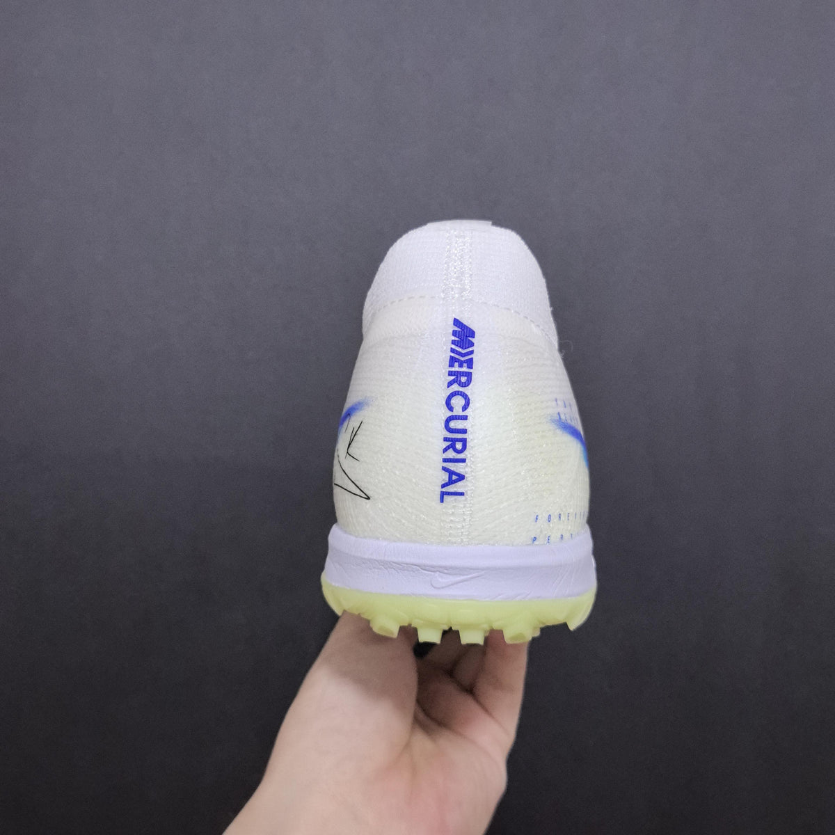 Chuteira Society Nike Air Zoom Mercurial Vapor 16 TF Elite + Brindes