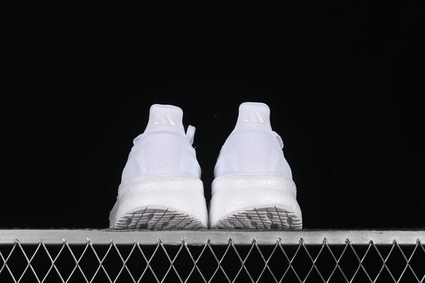 Tênis Adidas Ultraboost 5X