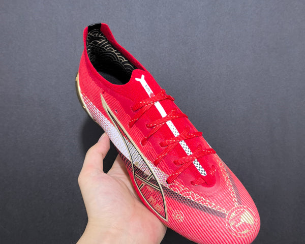 Chuteira Campo Puma Ultra 5 FG Elite + Brindes