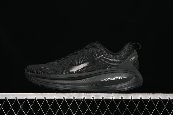 Tênis Nike Air Zoom Vomero Plus