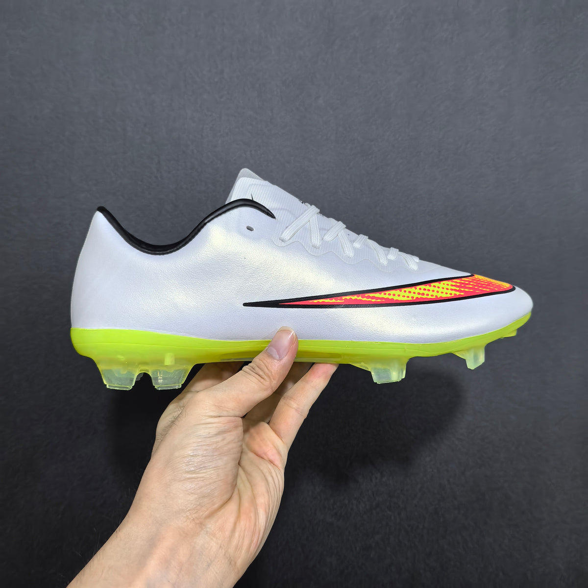 Chuteira Campo Nike Mercurial Vapor 10 Elite + Brindes