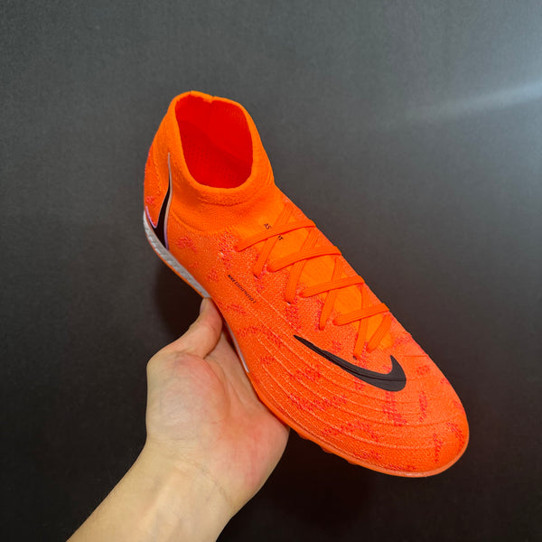 Chuteira Society Nike Phantom Luna TF 1 Elite + Brindes