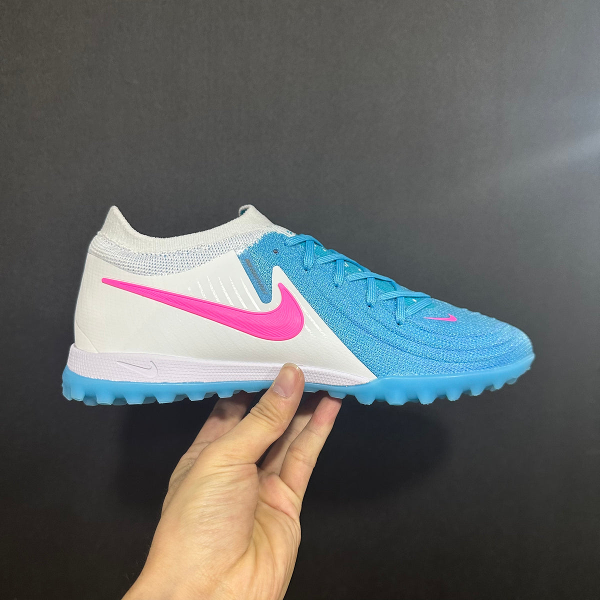Chuteira Society Nike Phantom Luna TF 2 Elite + Brindes