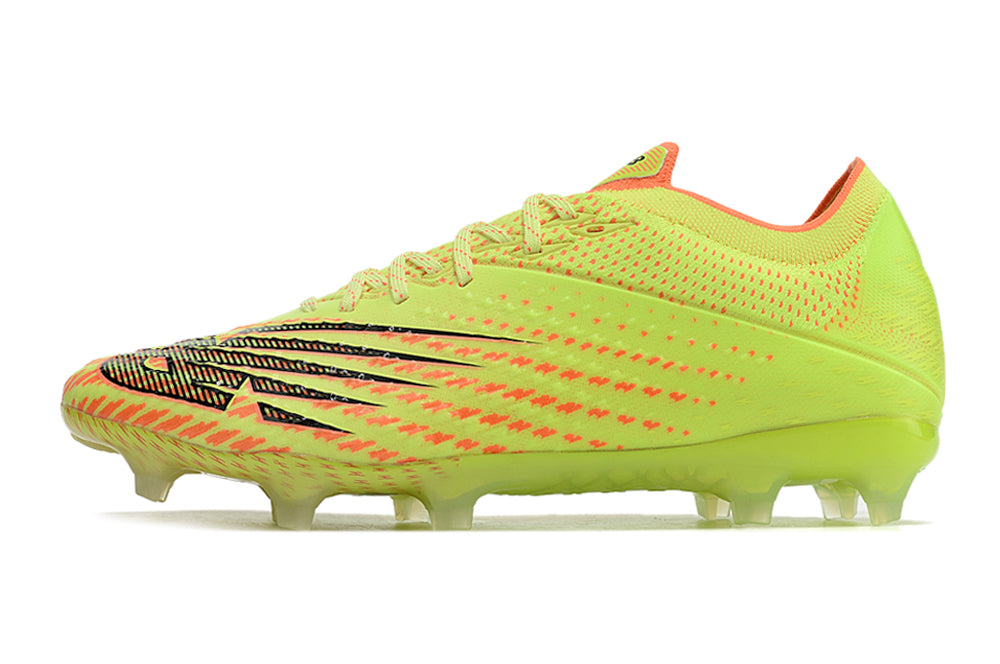 Chuteira Campo New Balance FG Elite + Brindes Exclusivos