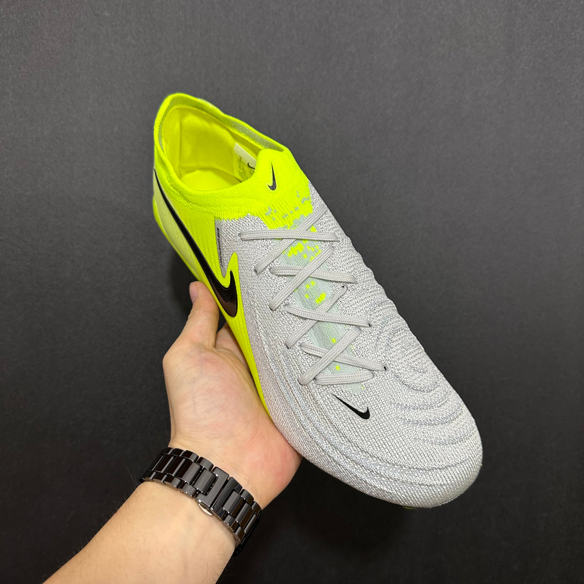 Chuteira Campo Nike Phantom Luna 2 Elite + Brindes