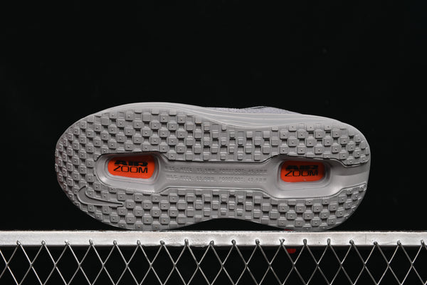 Tênis Nike Air Zoom Vomero Premium