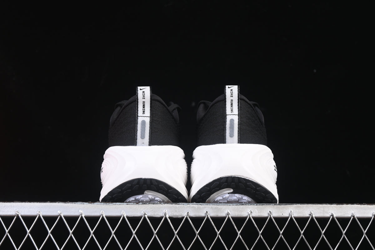 Tênis Nike Air Zoom Vomero Plus