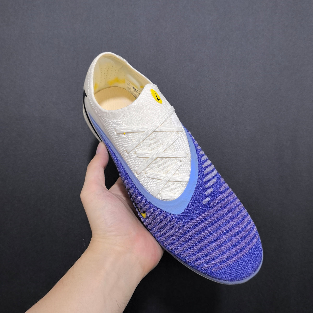 Chuteira Campo Nike Phantom GX 6 AG Elite + Brindes