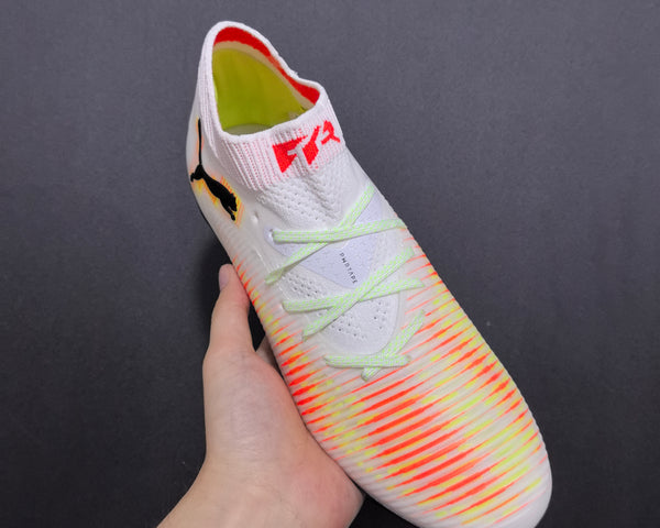 Chuteira Society Puma Future 8 MG Elite + Brindes