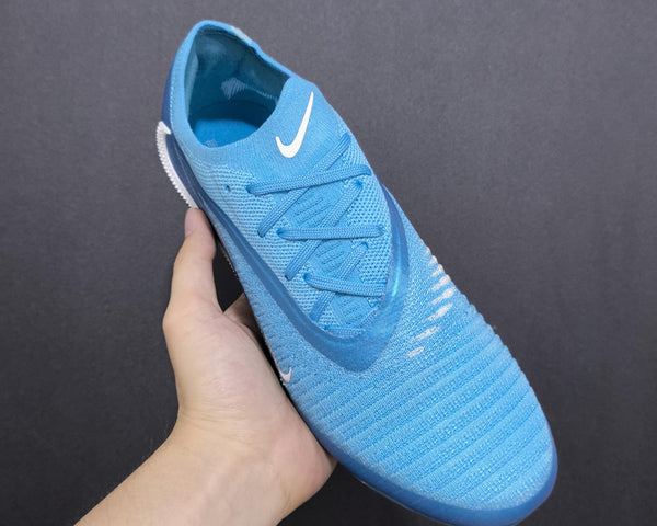 Chuteira Campo Nike Phantom GX 6 FG Elite + Brindes