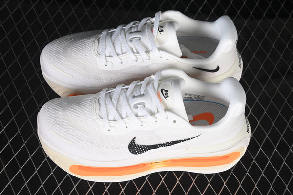 Tênis Nike Air Zoom Vomero Premium