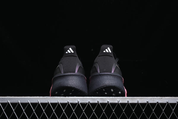 Tênis Adidas Ultraboost 5X