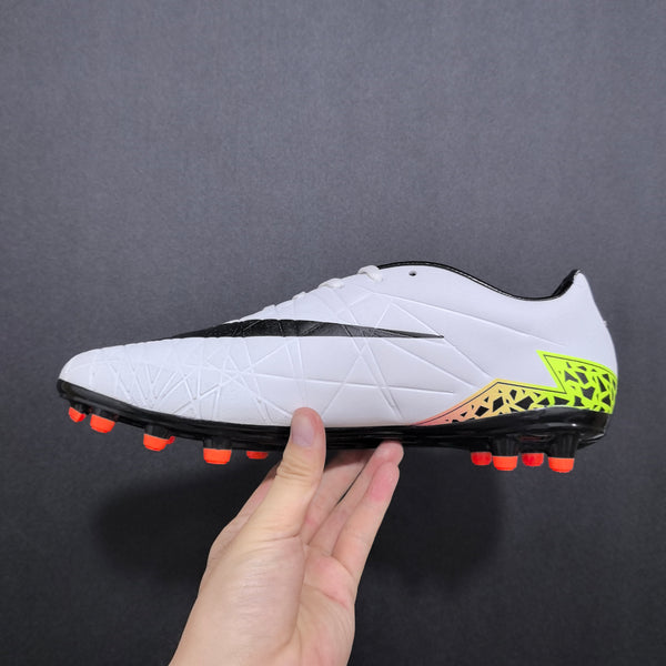 Chuteira Campo Nike Hypervenom Phantom II fg Elite + Brindes