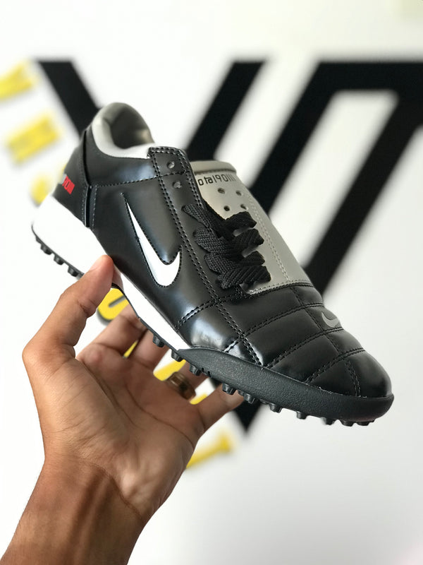 Chuteira Society Nike Total 90 TF + Brindes