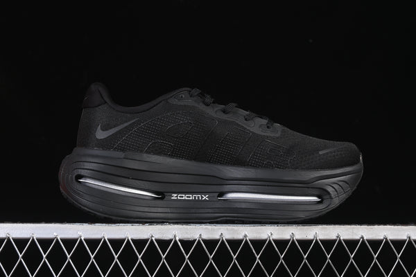 Tênis Nike Air Zoom Vomero Premium