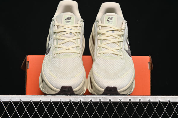 Tênis Nike Air Zoom Vomero Premium