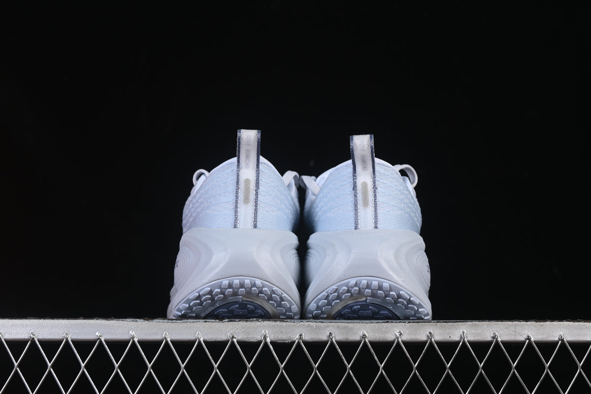 Tênis Nike Air Zoom Vomero Plus