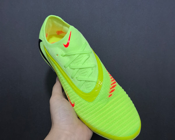 Chuteira Campo Nike Phantom GX 6 FG Elite + Brindes