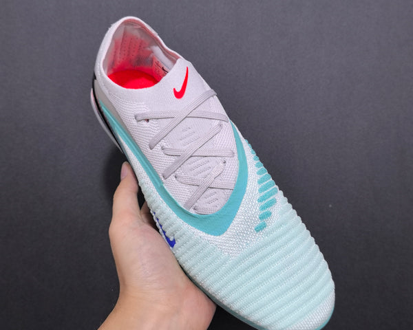 Chuteira Campo Nike Phantom GX 6 FG Elite + Brindes