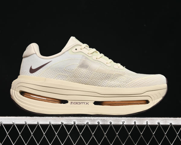 Tênis Nike Air Zoom Vomero Premium