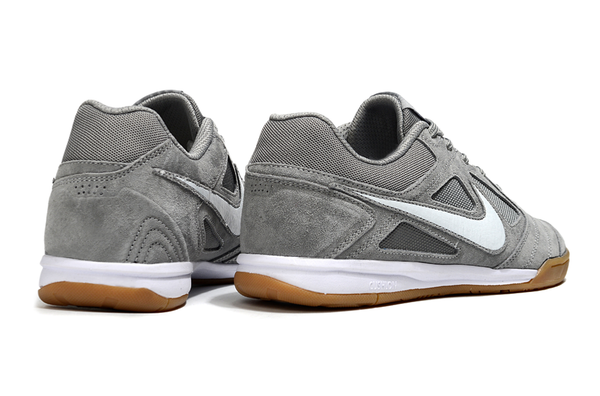 Tênis Futsal Nike SB Gato Elite + Brindes