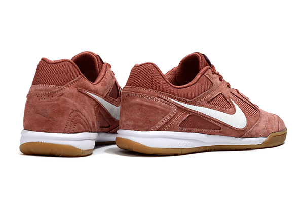 Tênis Futsal Nike SB Gato Elite + Brindes