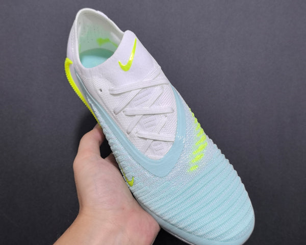 Chuteira Campo Nike Phantom GX 6 FG Elite + Brindes