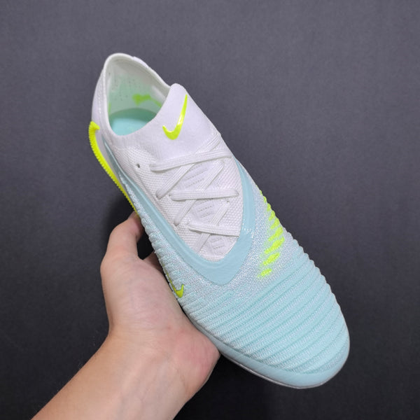 Chuteira Campo Nike Phantom GX 6 FG Elite + Brindes