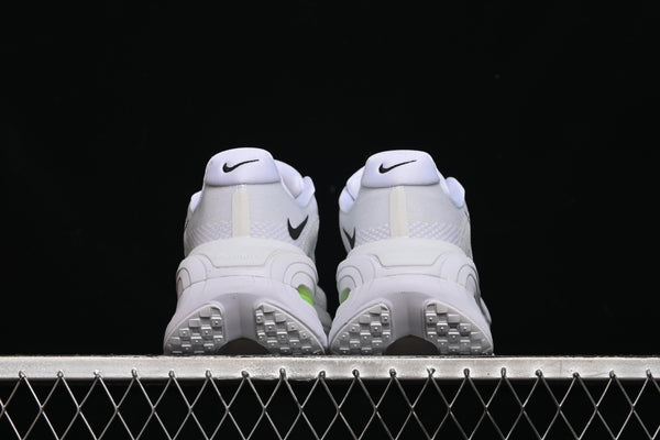 Tênis Nike Air Zoom Vomero Premium