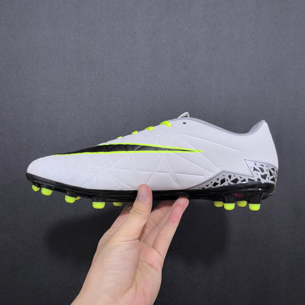 Chuteira Campo Nike Hypervenom Phantom II fg Elite + Brindes