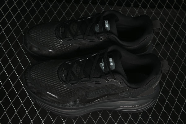 Tênis Nike Air Zoom Vomero Plus
