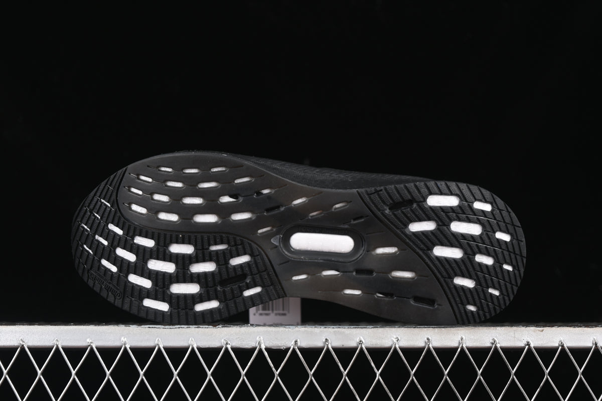 Tênis Adidas Ultraboost 5X