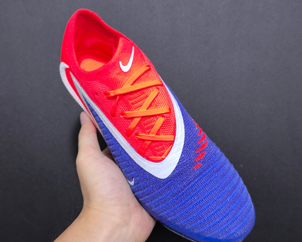 Chuteira Campo Nike Phantom GX 6 FG Elite + Brindes