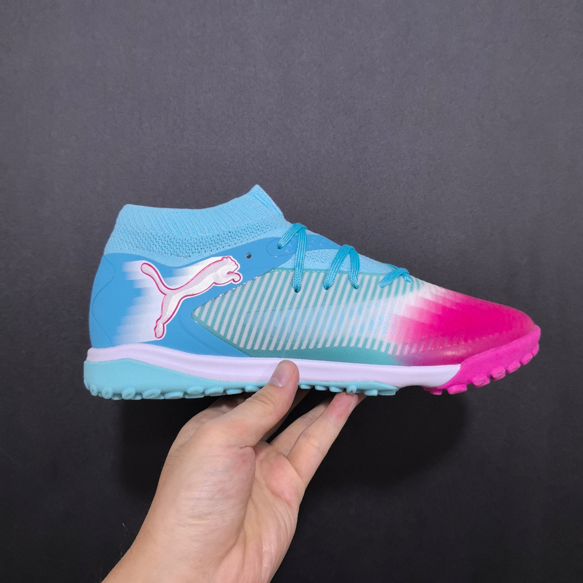 Chuteira Society Puma Future 8 TF Elite + Brindes