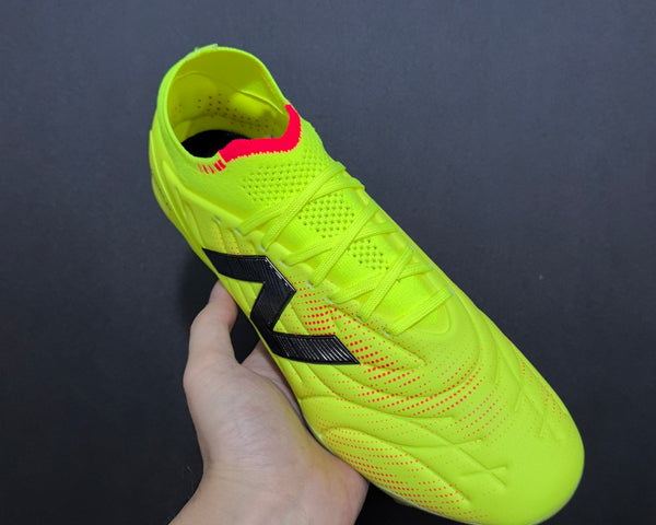 Chuteira Campo New Balance Tekela Elite FG V5 + Brindes