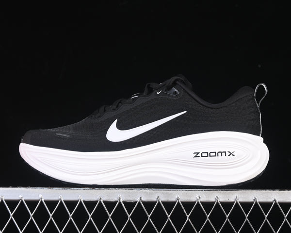 Tênis Nike Air Zoom Vomero Plus