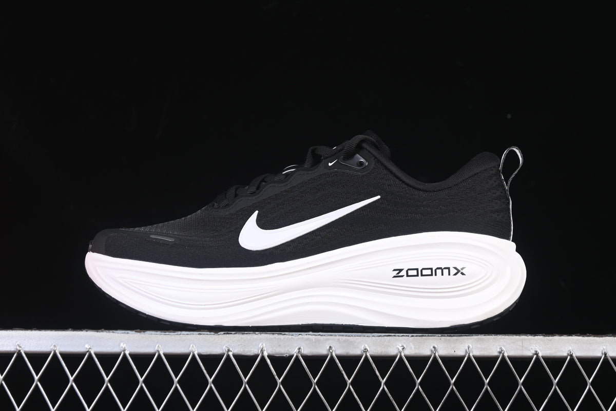 Tênis Nike Air Zoom Vomero Plus